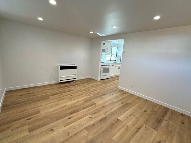 Building Photo - North Grover Beach | Fully Renovated + Huge Yard!