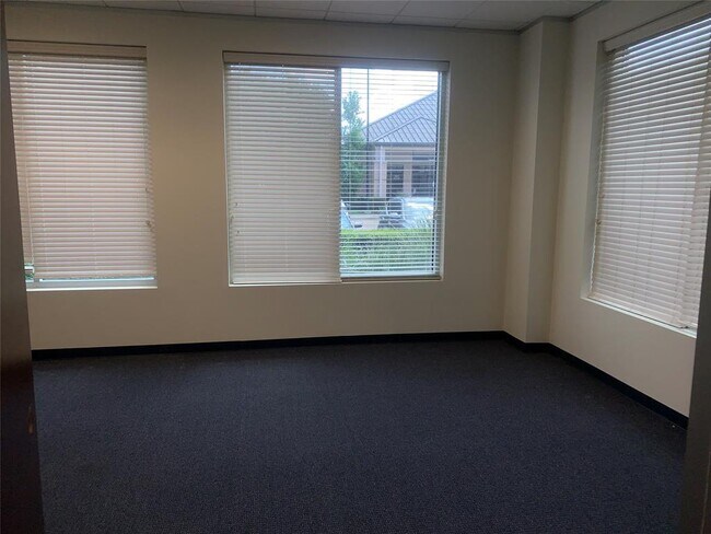 Building Photo - 1415 Highway 6