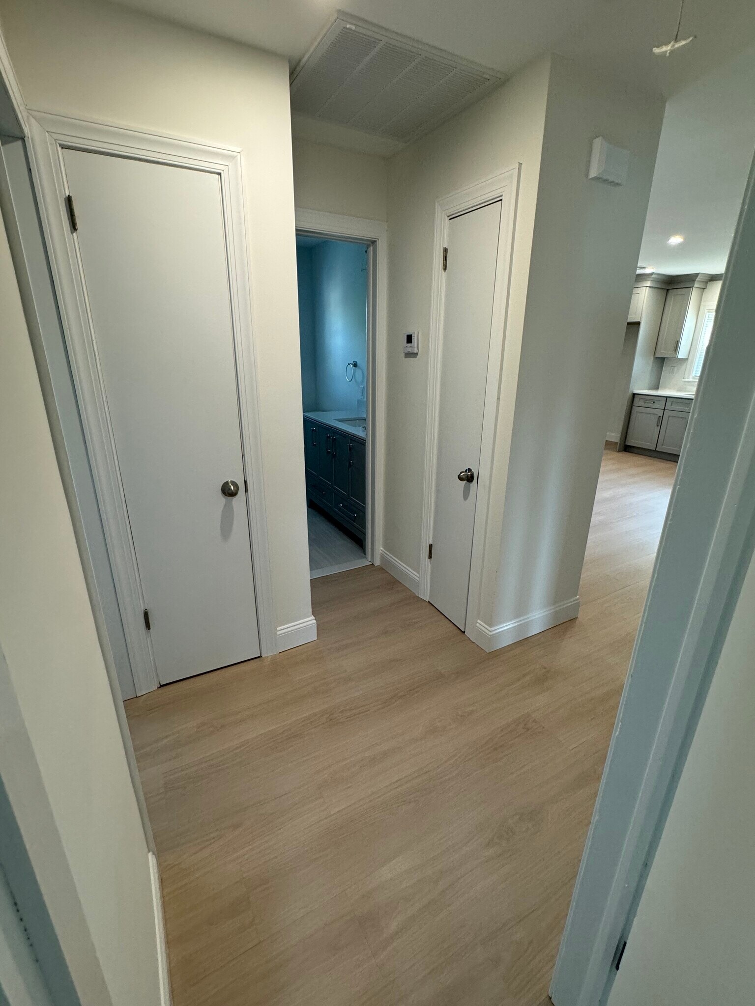 2 hallway closets - 146 Schley St