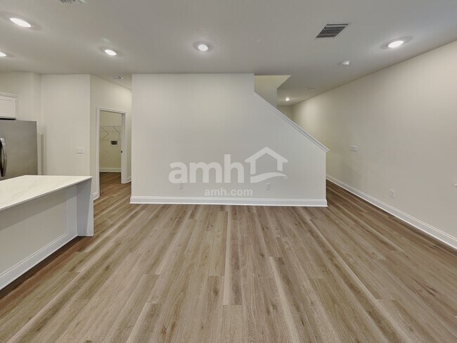 Building Photo - 1019 Grafton Ridge Dr