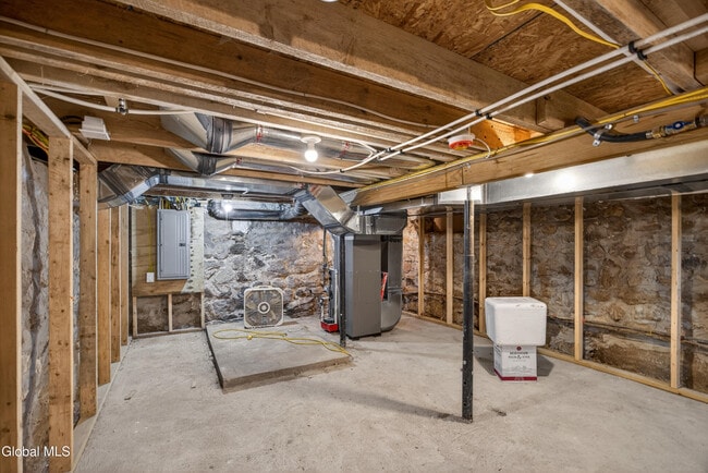 Building Photo - 34 Wilton Rd