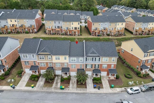 Building Photo - 805 Tulip Poplar Way