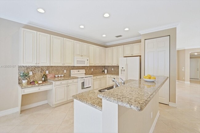 Building Photo - 11597 Rock Lake Terrace