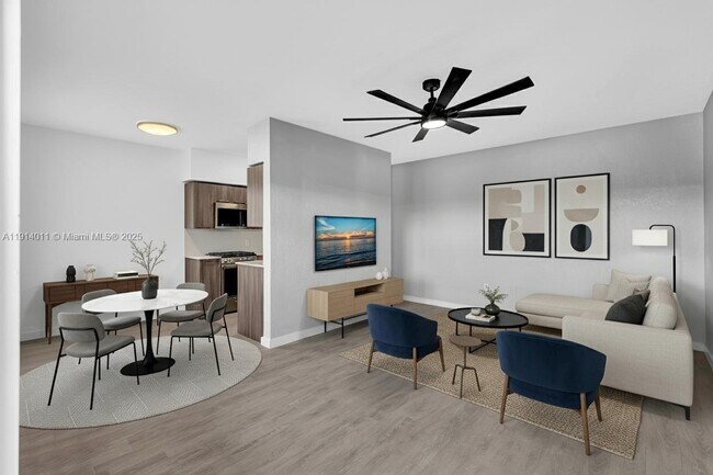 Primary Photo - 9200 E Bay Harbor Dr