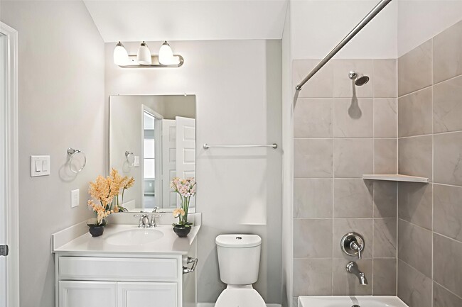 Building Photo - 2641 Summer Indigo Trl