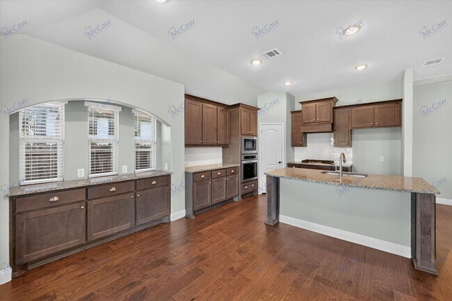 Building Photo - 1416 Alexander Dr