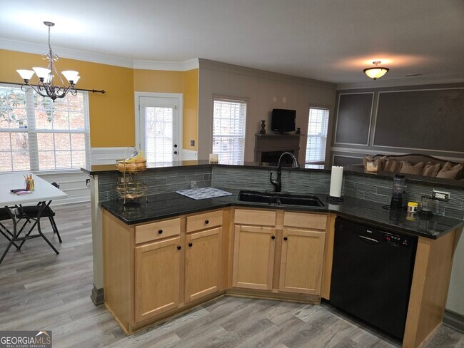 Building Photo - 2900 Suttles Dr SW