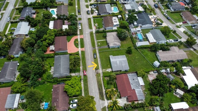 Building Photo - 9850 SW 166th St
