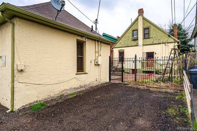 Building Photo - 2111 N Downing St