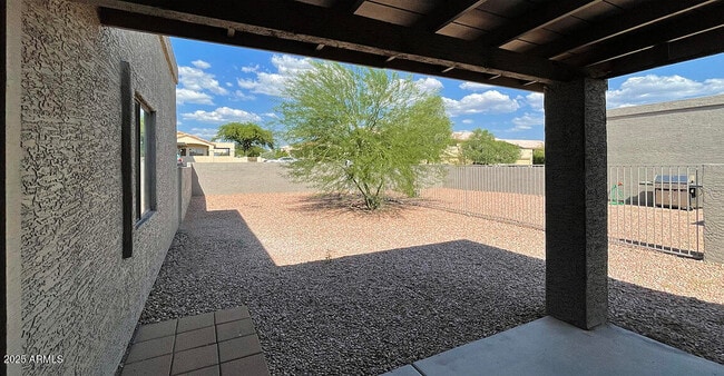 Building Photo - 17116 E Salida Dr