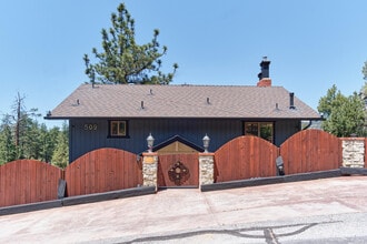Building Photo - 509 Wallace Ln