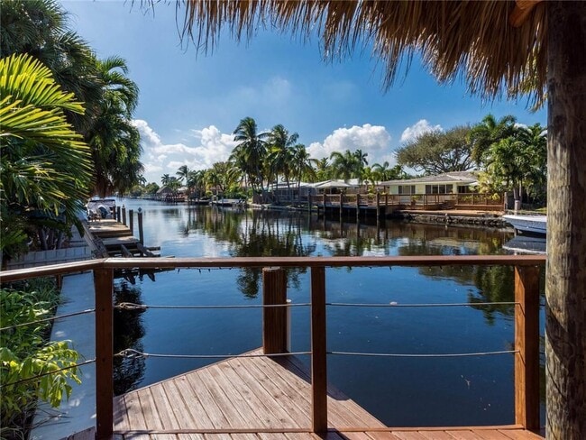 Building Photo - 2319 NE 16th Ave