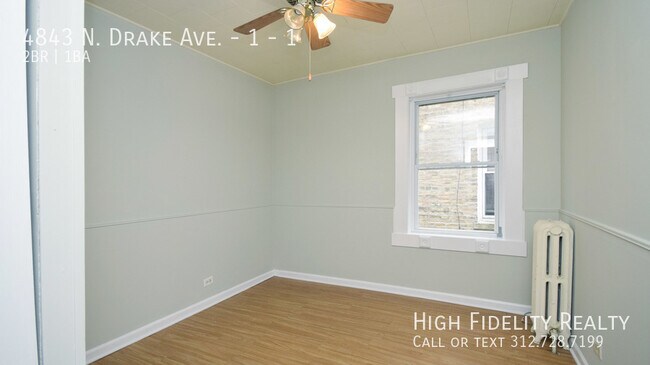 Building Photo - 4843 N Drake Ave