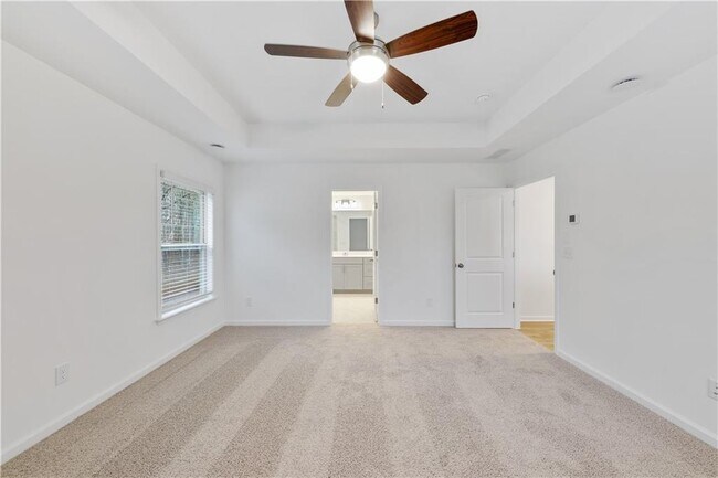 Building Photo - 4200 Pierson Trce