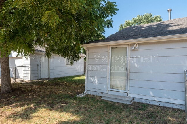 Building Photo - 149 S Richmond Ave