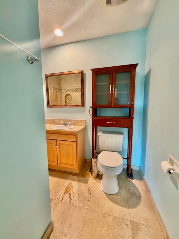 Building Photo - 723 Sailfish Dr