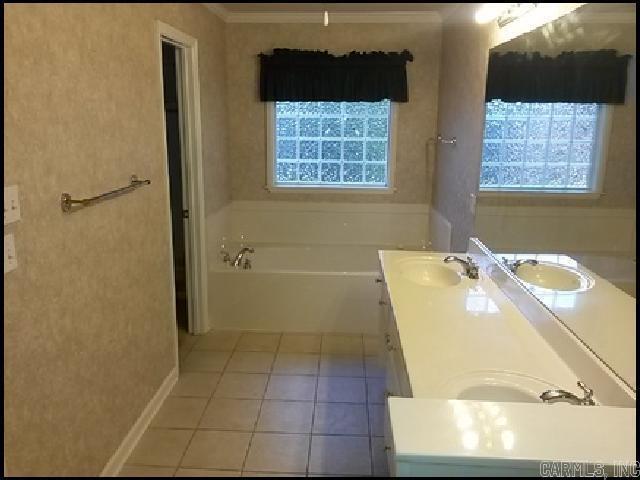 Building Photo - 7007 Park Meadows Dr
