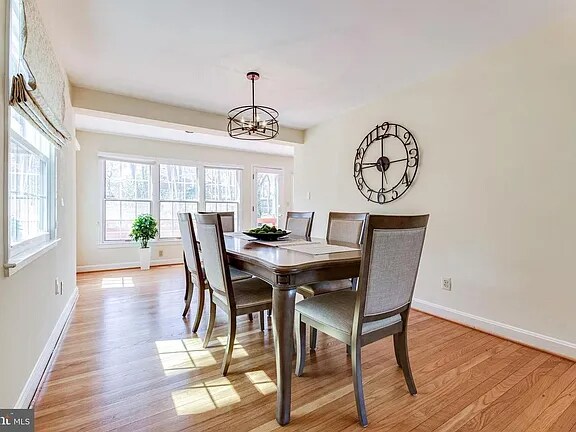 Building Photo - 5940 Lowell Ave