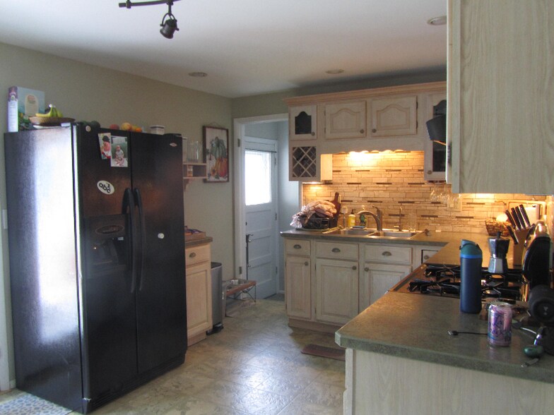 Building Photo - 6621 S Wellington Ct