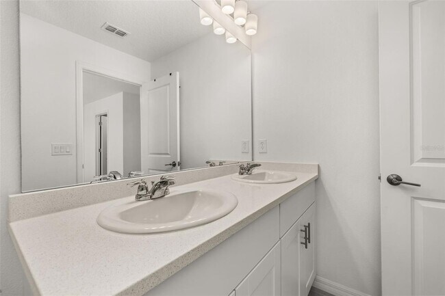 Building Photo - 3575 Landing Net Dr