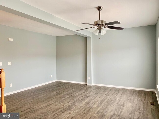 Building Photo - 8108 Horseshoe Cottage Cir