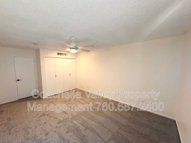 Building Photo - 1655 E Palm Canyon Dr