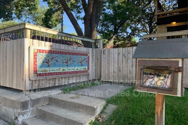 Building Photo - 4201 2nd Ave S