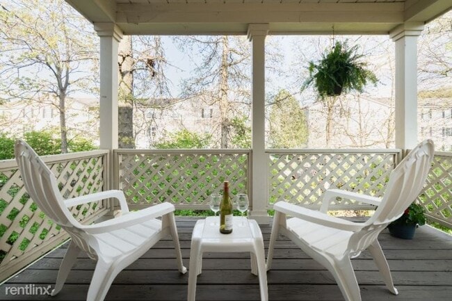 Primary Photo - 6601 Reflections Dr