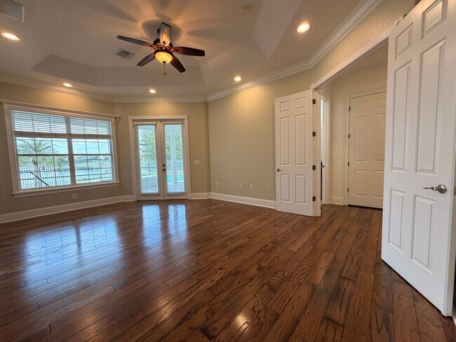 Building Photo - Luxury Windermere Home | 5 Bed 4.5 Bath La...