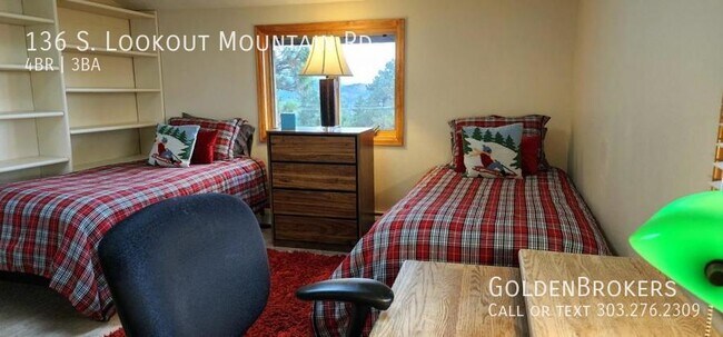 Building Photo - 136 S Lookout Mountain Rd