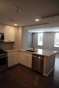 Building Photo - 350 G St SW