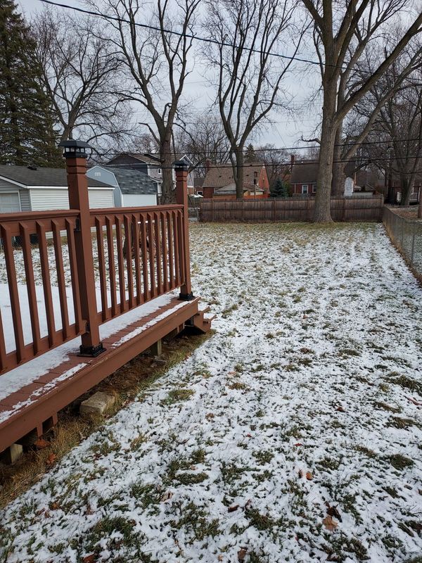 Building Photo - 3014 N Vermont Ave