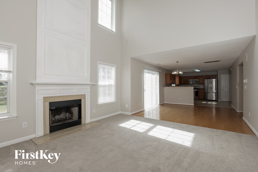 Building Photo - 709 Southshore Pkwy