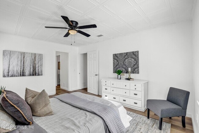 Building Photo - 54221 Cravey Rd