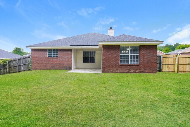 Building Photo - Comfortable 3-Bedroom Retreat in Grovetown