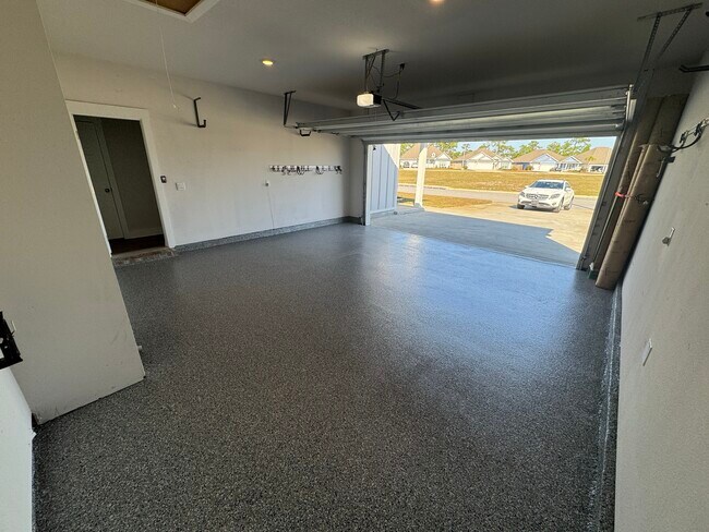 Building Photo - 3533 Sailfish Dr