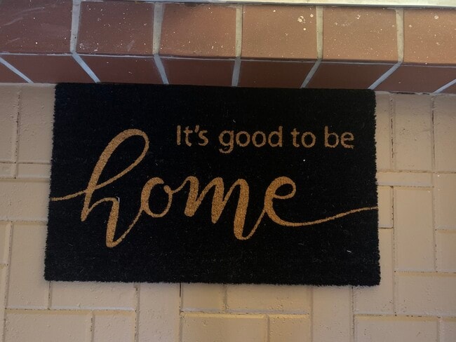 Building Photo - 1530 SW 193rd Terrace