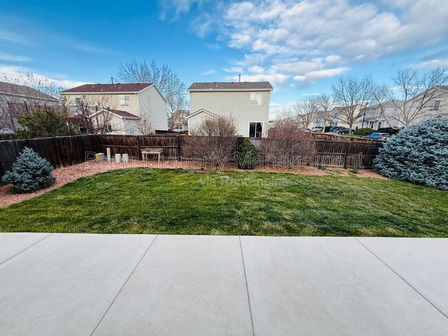 Building Photo - 1217 Bluejay Ave