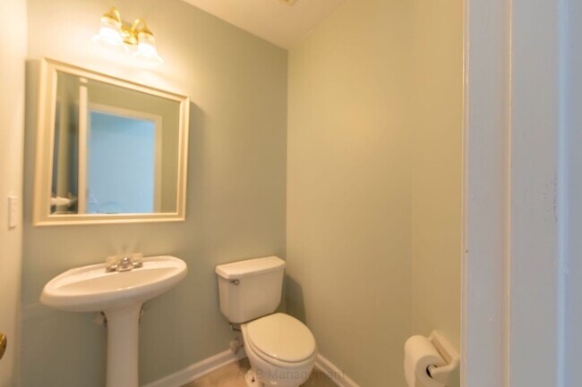 Building Photo - Beautiful 4-Bedroom Home in Desirable East Cobb – Prime Marietta Location!