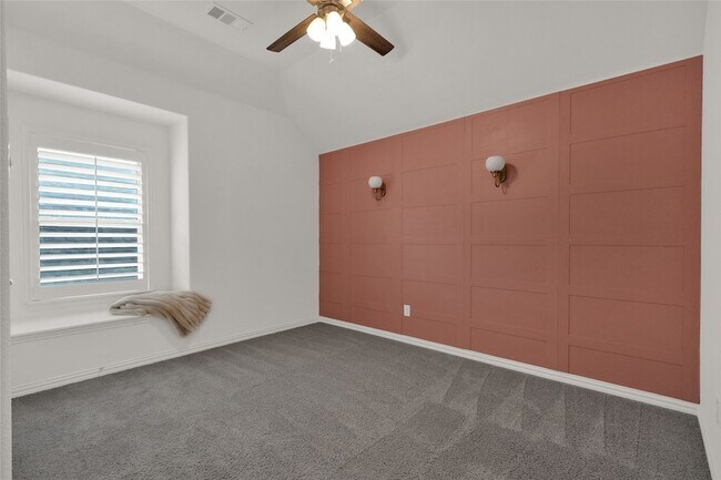 Building Photo - 7505 Plumgrove Rd