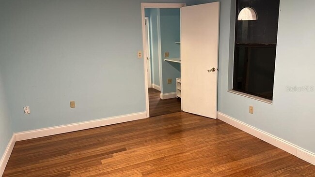 Building Photo - 5086 Ernst Ct