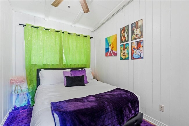 Building Photo - 4 Bedroom House Minutes from FSU
