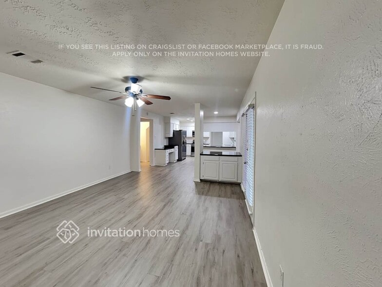 Building Photo - 16206 Elm Point Ct