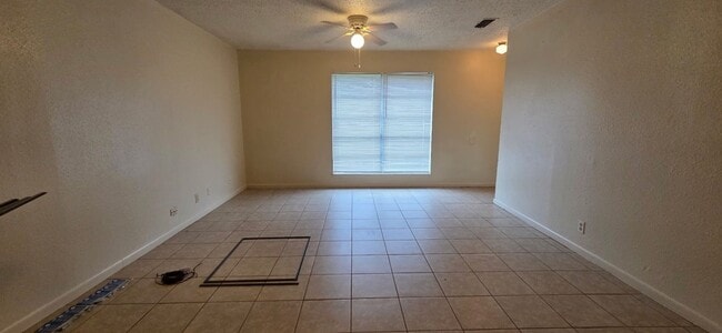 Building Photo - 308 Tammy Lynn Dr