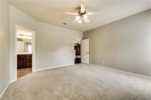 Building Photo - 10213 Canyon Creek Dr