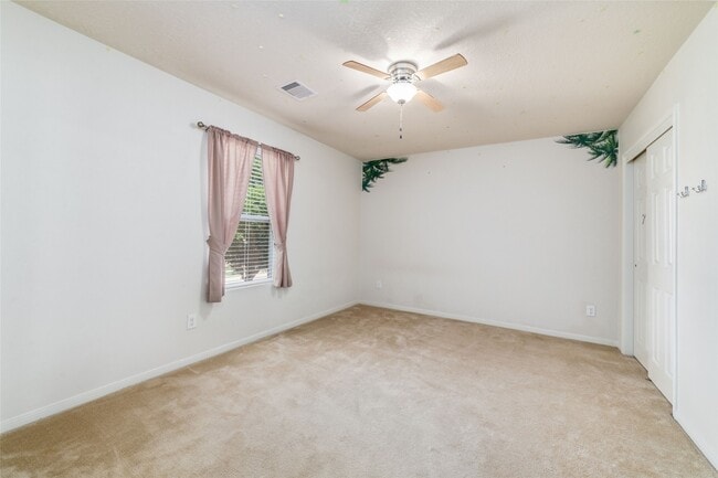 Building Photo - 3530 Barkers Crossing Ave