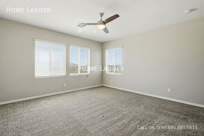 Building Photo - 11769 W Mobile Ln