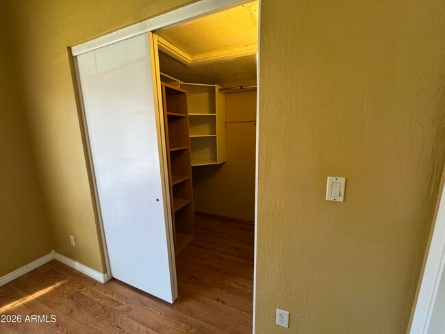 Building Photo - 24 W Melody Ave