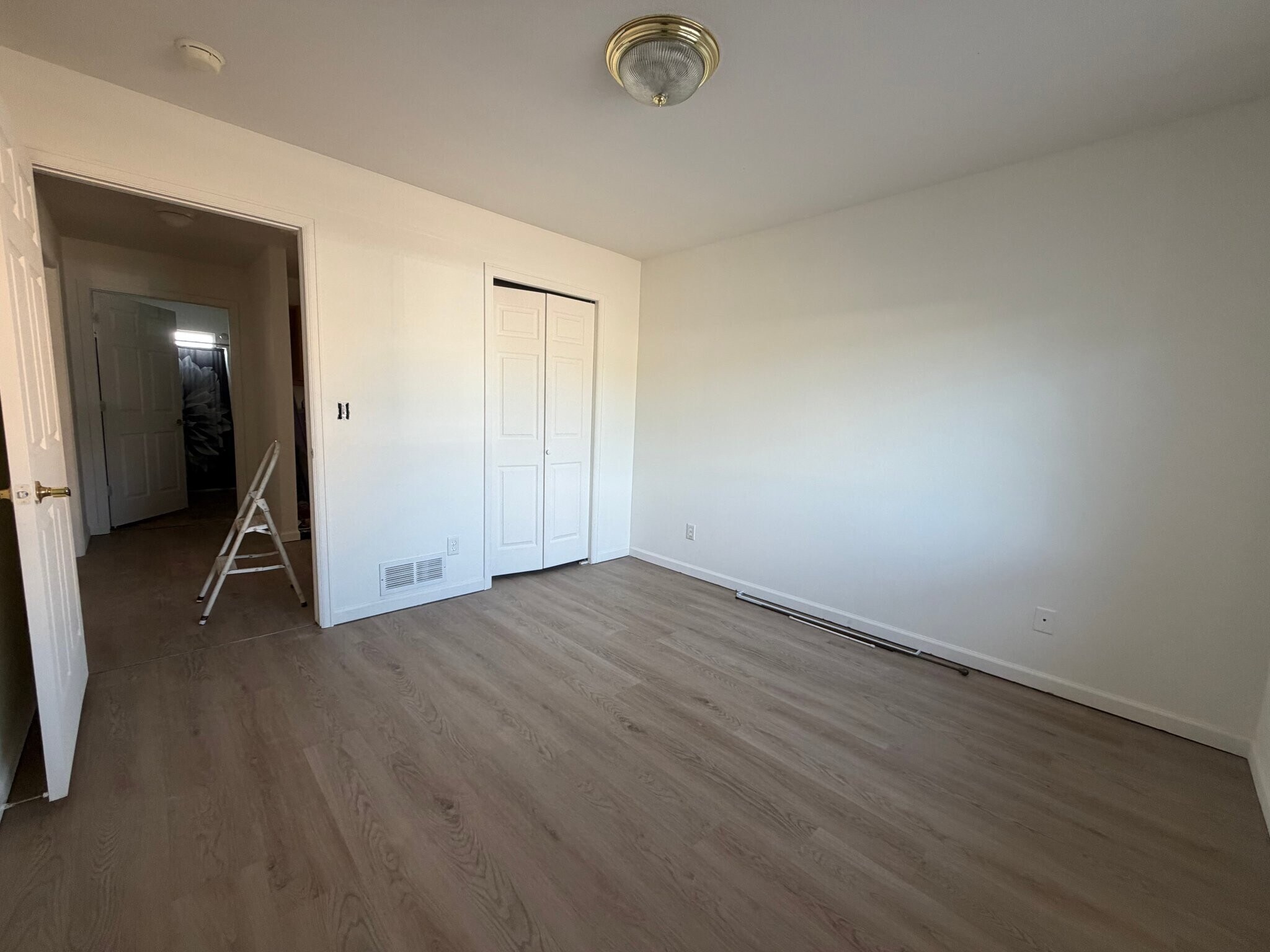 Building Photo - 501 Monico Gardens Dr
