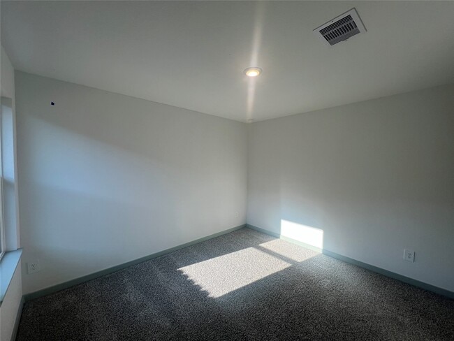 Building Photo - 2503 Ruby Copper Dr